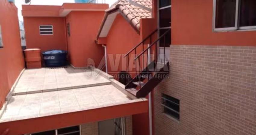Sobrado á Venda com 3 casas no terreno no Bairro Prosperidade em São Caetano Do Sul