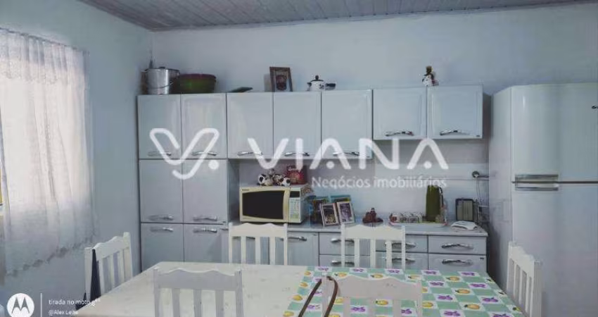 Casa Térrea à Venda com 3 Dormitórios na Vila Gerty em São Caetano do Sul