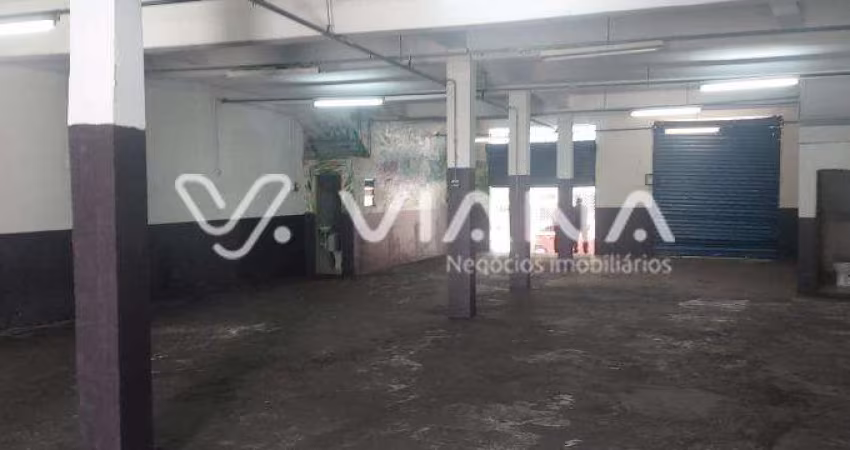 Galpão Comercial à Venda no Bairro Jordanópolis em São Bernardo do Campo.