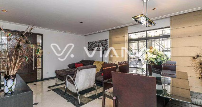 Casa 4 dormitórios á Venda no Bairro Vila California em São Caetano do Sul