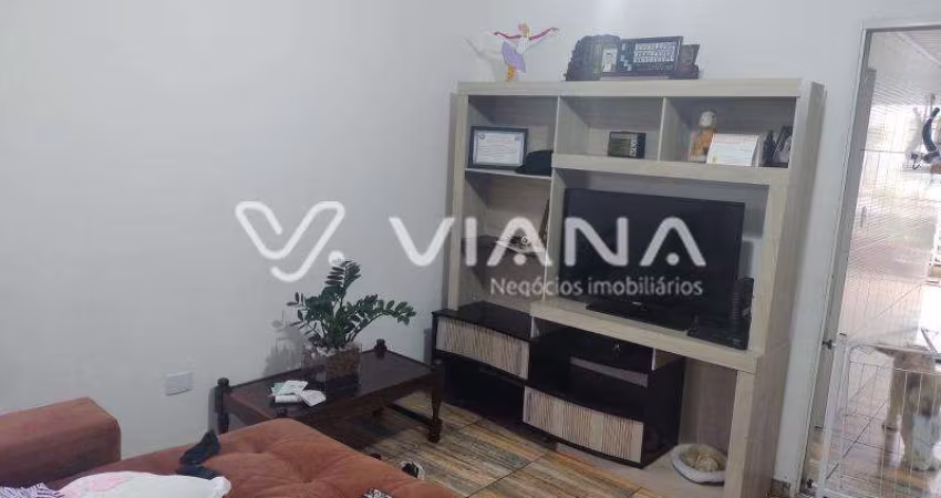 Sobrado à Venda  no  Bairro Utinga em Santo André