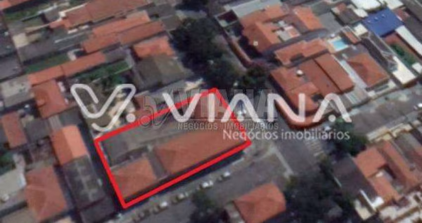 Terreno de Esquina à Venda no Bairro Santa Maria em Santo André