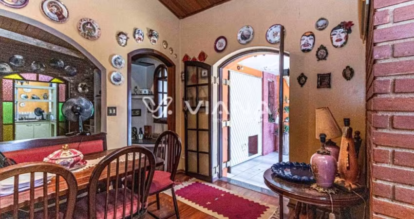 Casa à Venda com 3 Quartos no Bairro Cerâmica em São Caetano do Sul!
