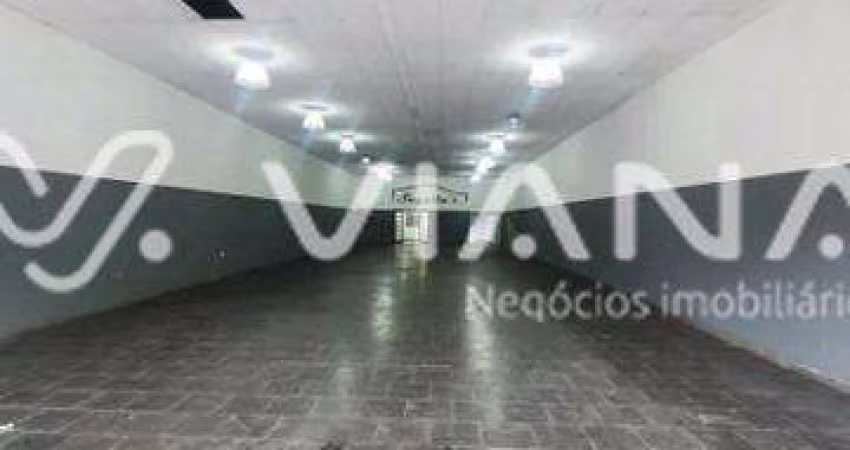 Salão comercia à Venda no Bairro  Vila Linda em Santo André