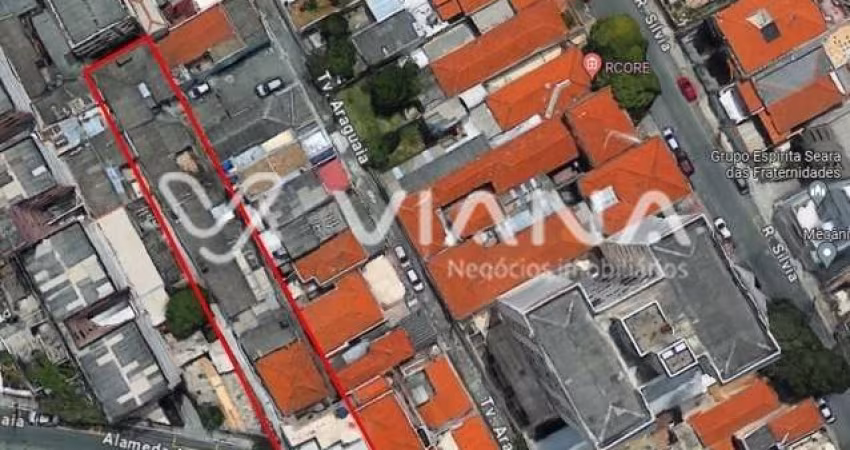 Terreno com 8 Casas Antigas à Venda no Bairro Santa Maria em São Caetano do Sul