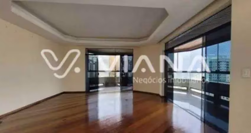 Apartamento 4 dormitórios á Venda no Bairro Santo Antônio em São Caetano do Sul