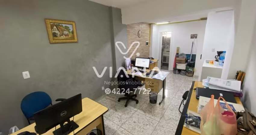 Sala comercial à venda,Localizada no centro de São Caetano do Sul.