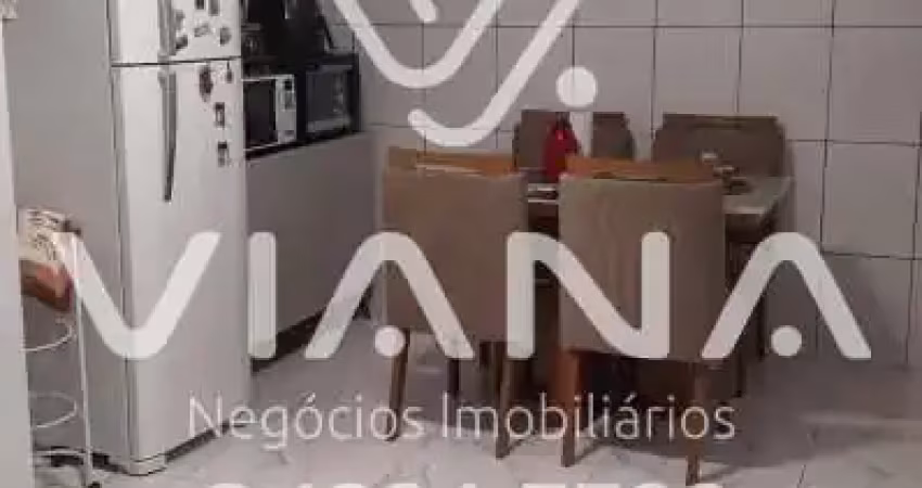 Casa térrea com 4 quartos e quintal à venda na vila gerty em são caetano do sul