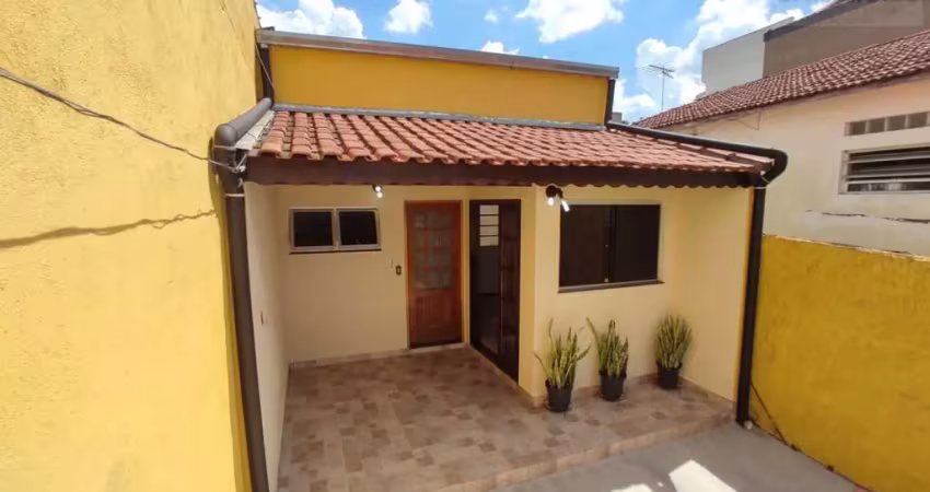 Casa para Venda em Santo André, Parque Oratório, 2 dormitórios, 1 suíte, 1 banheiro, 1 vaga