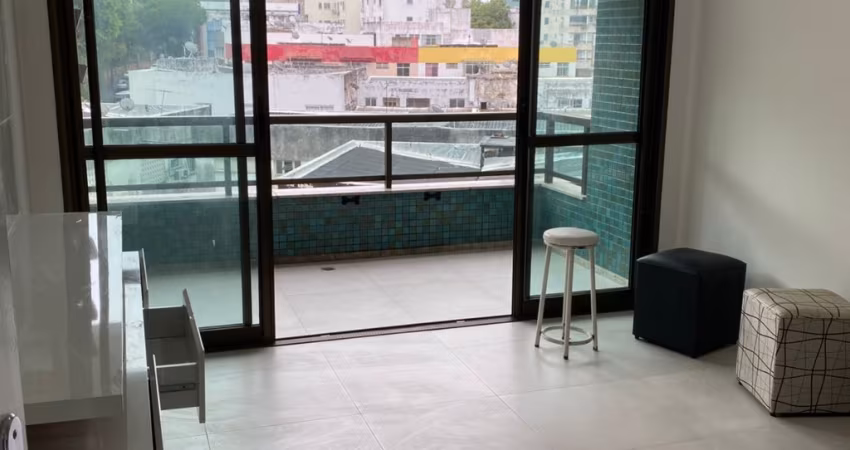 Apartamento para locação, 62m2,1/4, varanda, vaga de garagem