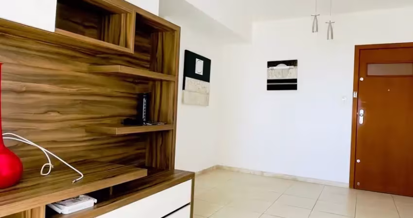 Apartamento 2/4, suíte, 67m2, varanda, 02 vagas de garagem