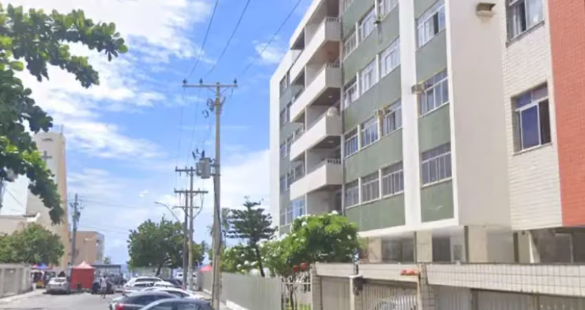 Apartamento 1/4, 46m2, banheiro social, vaga de garagem