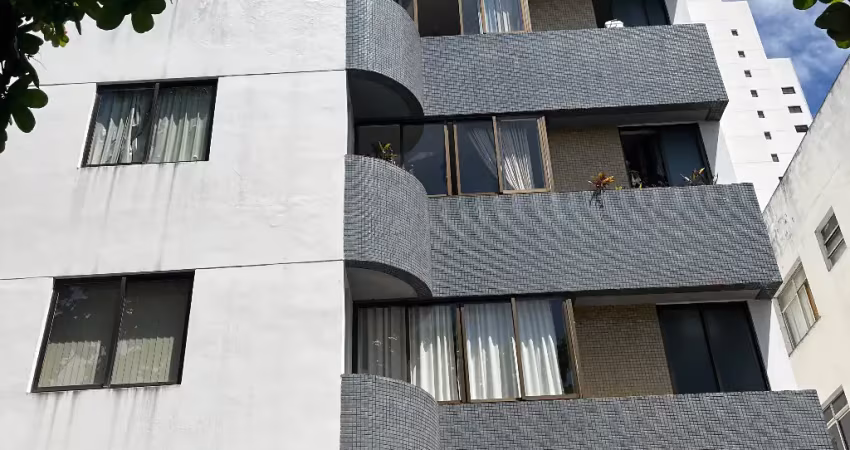Apartamento à venda 3/4, 02 banheiros, varanda no quarto, 02 vagas de garagem, 64m2
