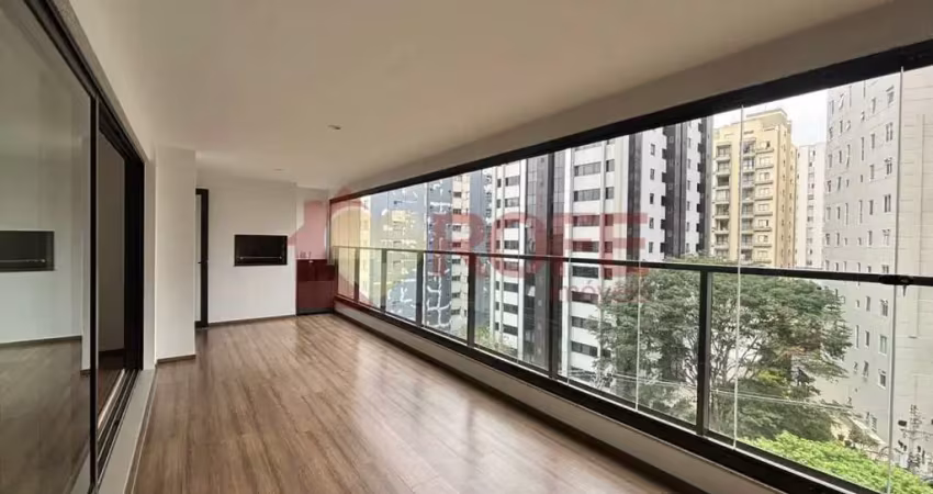 Apartamento com 3 quartos para alugar na Rua Doutor Neto de Araújo, 303, Vila Mariana, São Paulo