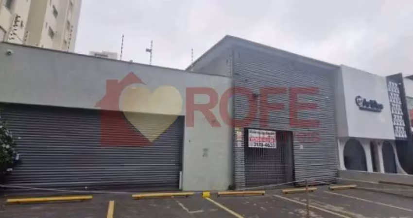 Casa comercial à venda/locação, 327m², 2 andares, salão, provadores, lavabos, 5 vagas. campo belo