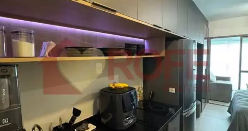 Studio mobiliado pronto para morar ou investir localização privilegiada e lazer de clube