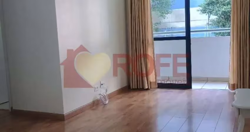 Pacote locação r$ 4.650,00. 2 dormitórios, 1 suíte, 3 varandas, 1 vaga.