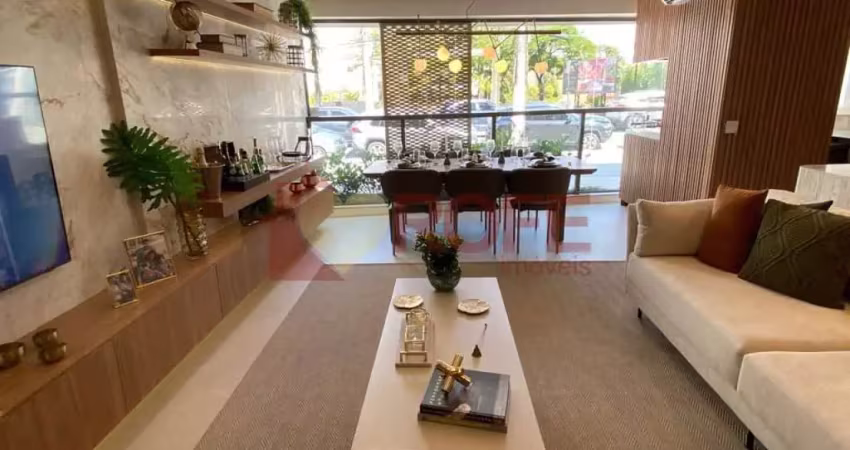 Lançamento de belíssimo imóvel de 121 m², com 3 suítes, 2 vagas, lazer e ótima localização em moema!