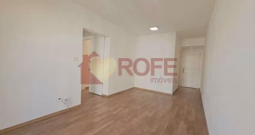 Apartamento com 2 dormitórios, 1 suite, 1 vaga e com 63m² - moema