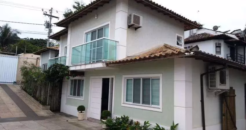 Casa com 4 quartos à venda no Geribá, Armação dos Búzios 