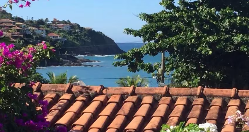 CASA A VENDA NO FERRADURA