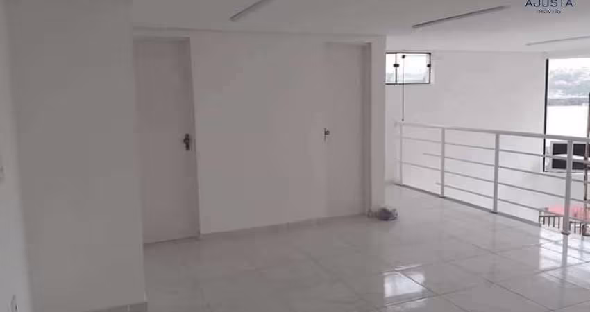 Casa comercial para alugar na Adolfo Campioni, 30, Jardim Icatu, Votorantim