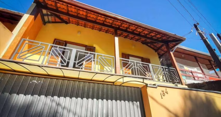 Casa à venda no Jardim Lago Azul em Louveira/SP