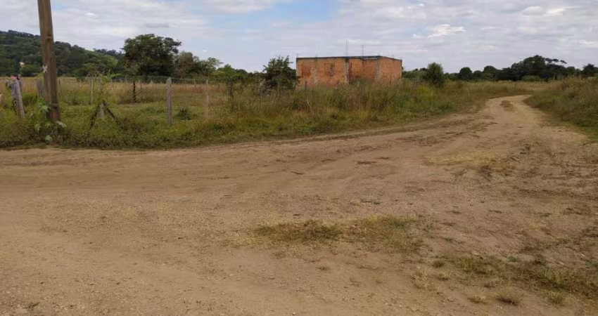 Terreno à venda no Paraiso dos Pescadores em SÃO SEBASTIÃO DO OESTE/MG