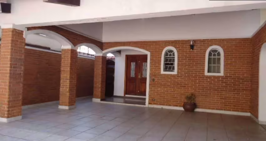 Casa com 4 quartos à venda na Avenida Brasil Norte, --, Vila Frezzarin, Americana
