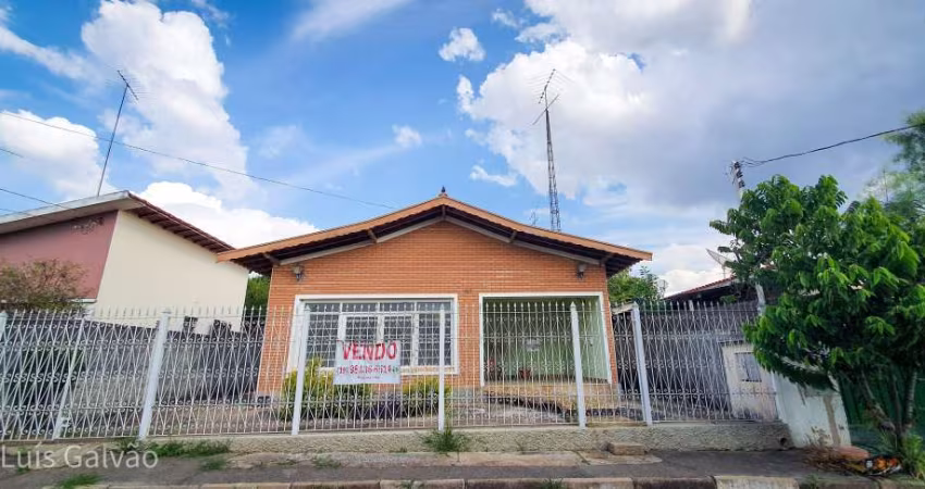 Casa à venda no Centro em Vinhedo/SP