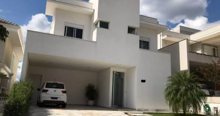Casa à venda no Condomínio Portal do Jequitibá em Valinhos/SP
