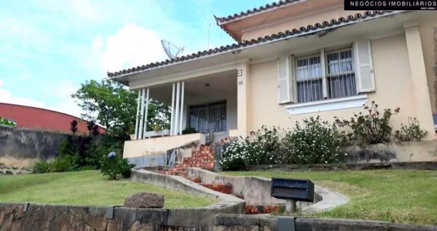 Casa com 3 quartos à venda no Centro, Vinhedo 