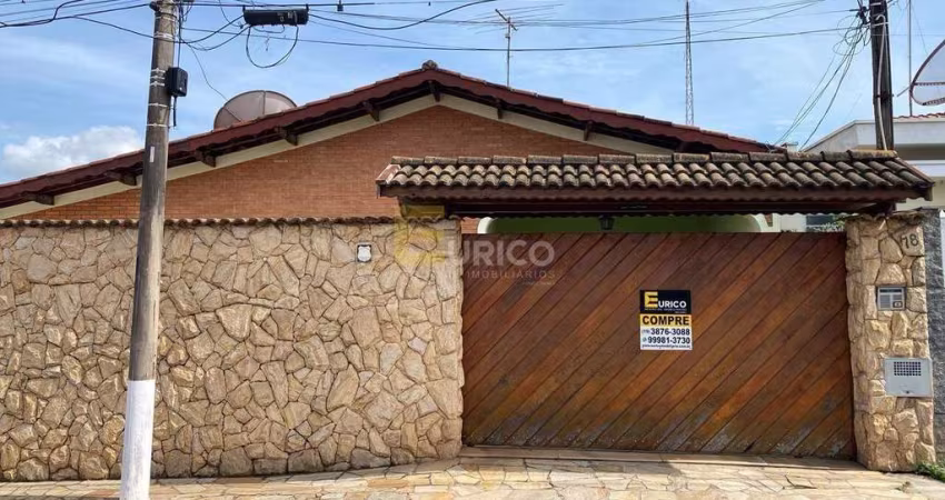 Casa à venda no Centro em Vinhedo/SP