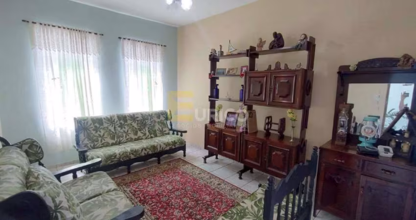 Casa à venda no Jardim Imperial em Valinhos/SP