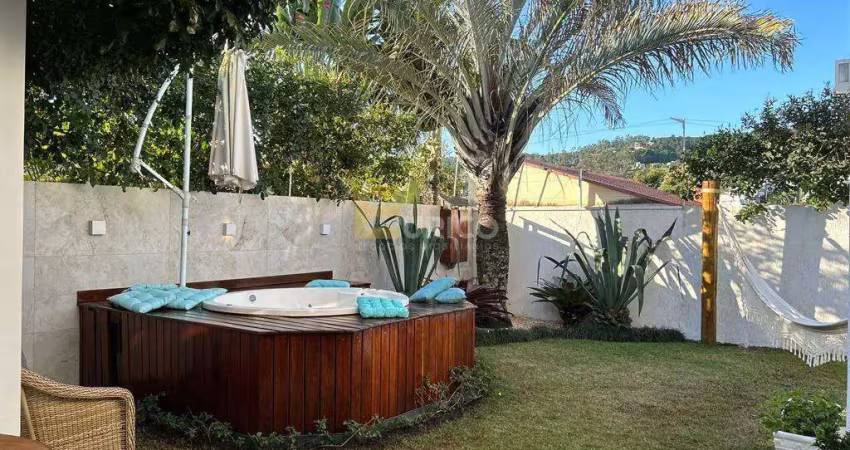 Casa em condomínio à venda no Condomínio Jardim das Palmeiras em Vinhedo/SP