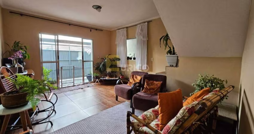 Casa a venda com 03 dormitórios - Bairro Casa Verde em Vinhedo