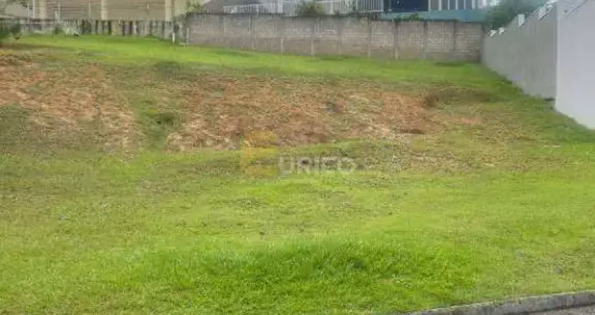 Terreno à venda no condomínio portal do lago em valinhos/sp
