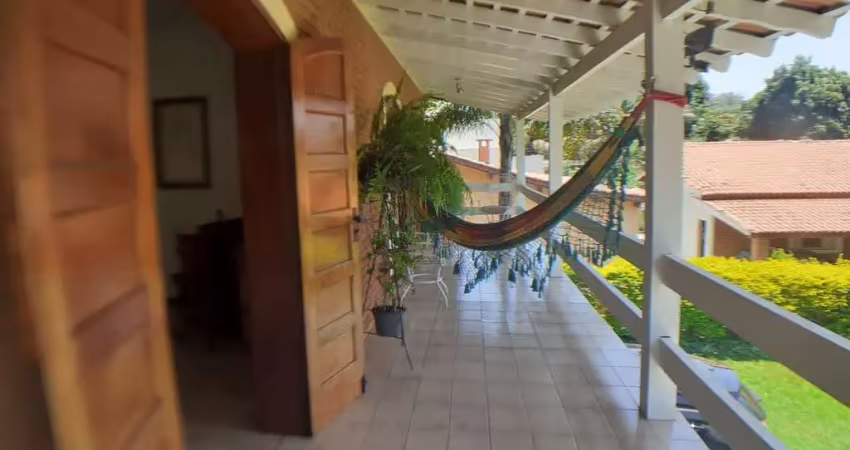 Casa em condomínio à venda no Condomínio Vista Alegre - Sede em Vinhedo/SP