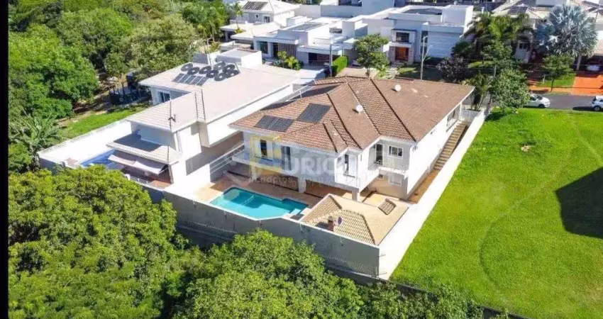 Casa em condomínio à venda no Condomínio Portal do Lago em Valinhos/SP
