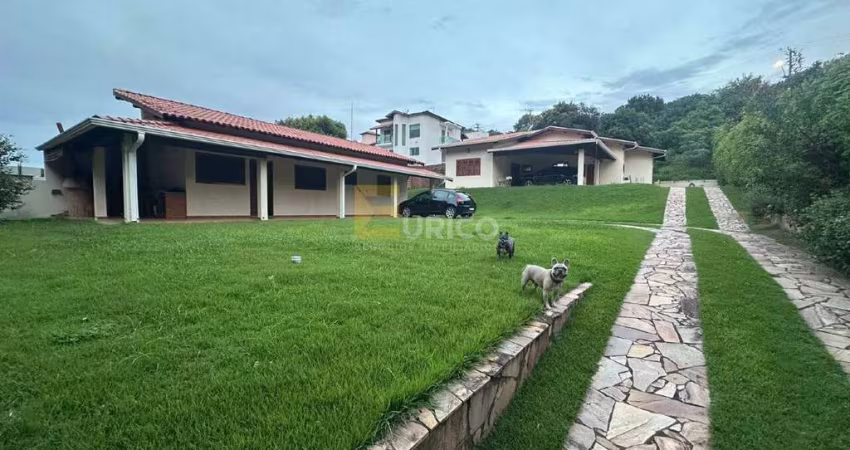 Casa em condomínio à venda no Condomínio Recanto Florido em Vinhedo/SP