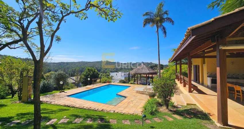 Casa a venda com 03 suítes no Condomínio Chácaras do Lago em Vinhedo/SP