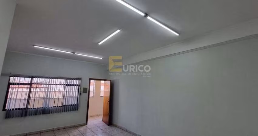 EXCELENTE SALA COMERCIAL PARA LOCAÇÃO NO CENTRO DE VINHEDO/SP