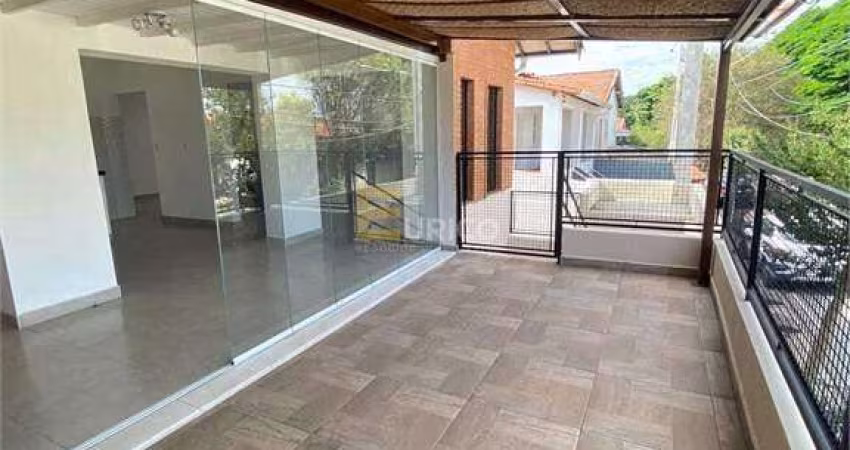 Sobrado à venda em Vinhedo de 226 m², Centro, com 3 suítes