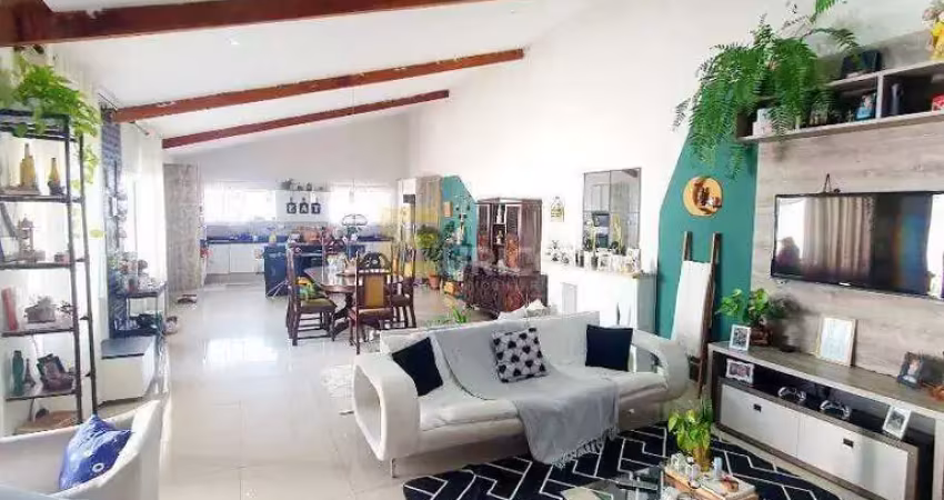 Casa à venda no loteamento residencial ana carolina em valinhos/sp