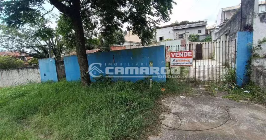 Terreno Xaxim 450m2 ( próximo Derosso e David Tows)