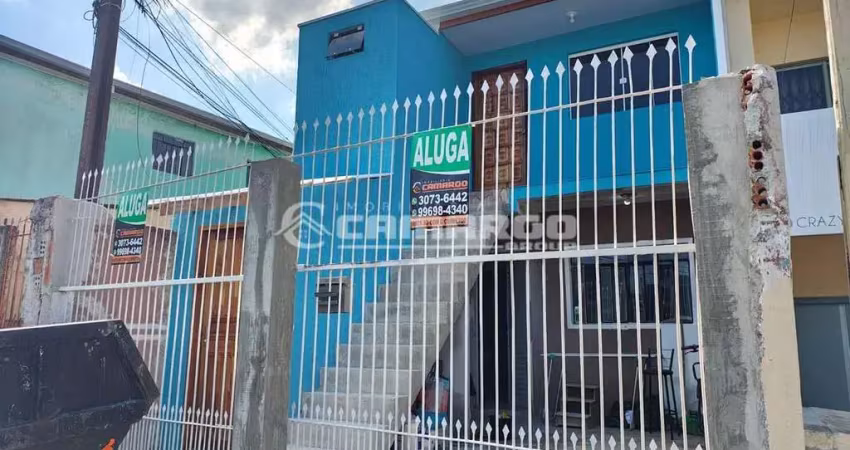 Apartamento com 2 quartos para alugar na Rua Marechal Althayr Roszanniy, 491, Capão Raso, Curitiba