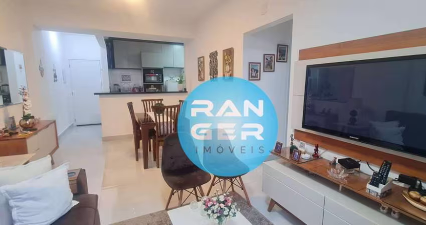 Apto novo dois quartos em Santos boa localização .