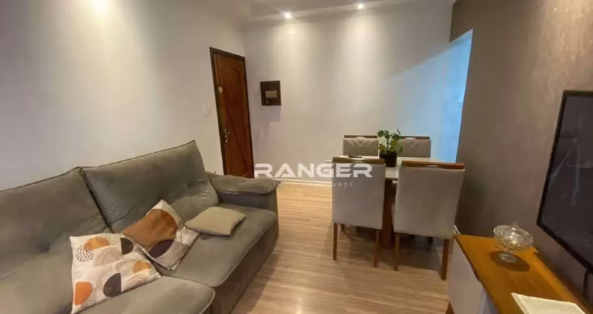 Apartamento com 2 dormitórios à venda, 67 m² por R$ 372.000,00 - Marapé - Santos/SP