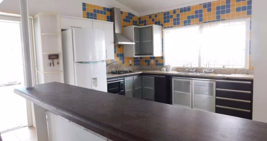 Casa para Venda em Florianópolis, Morro das Pedras, 3 dormitórios, 1 suíte, 2 banheiros, 5 vagas