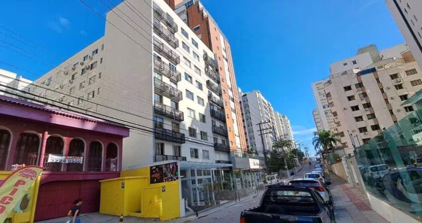 Apartamento para Venda em Florianópolis, Centro, 3 dormitórios, 2 banheiros, 1 vaga